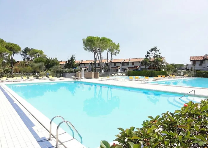 Great Two-storey Villa *