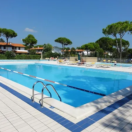 Willa Great Two-storey Bibione